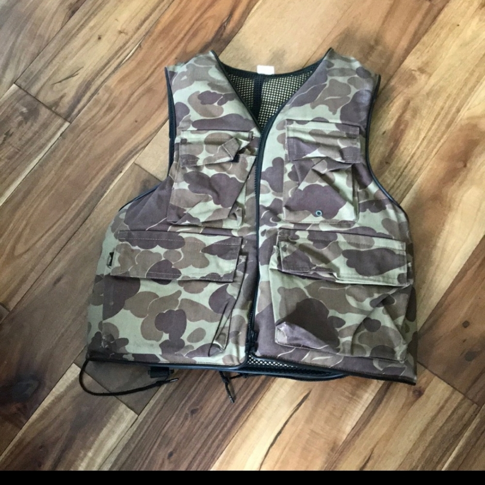 Stearns fishing vest size m(40-42)